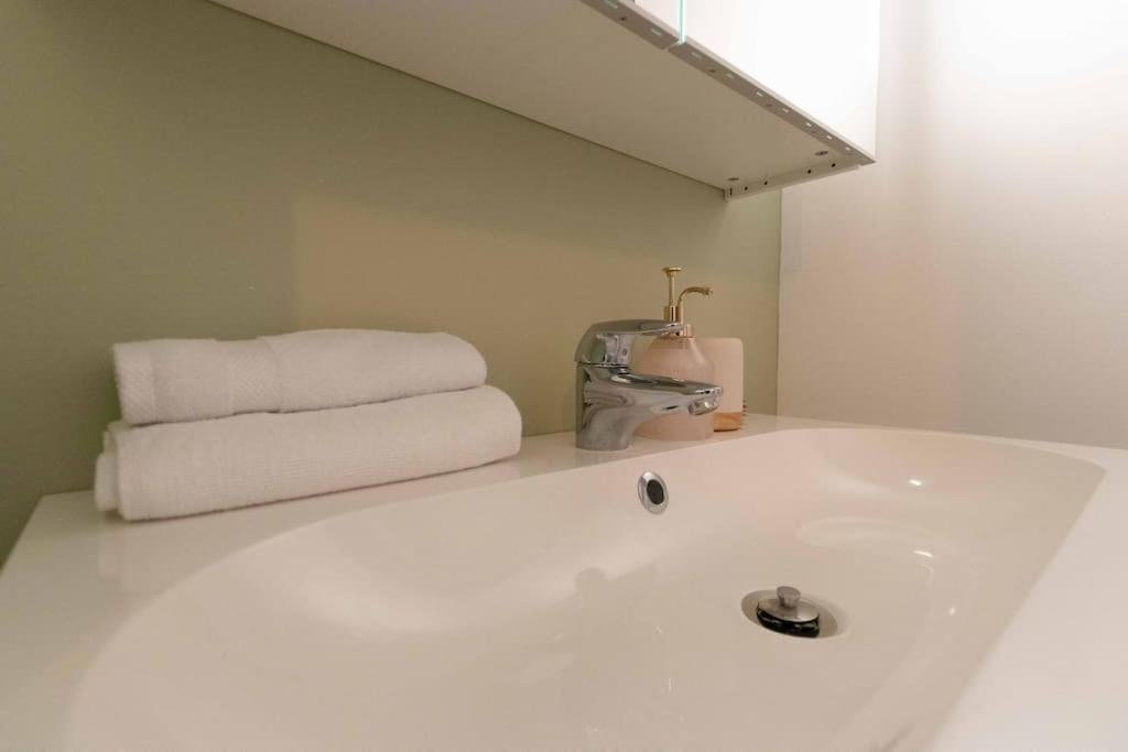 Cabana & Le Grand Appartement Lumineux Macon Luaran gambar